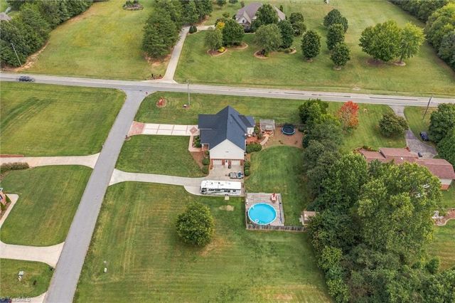117 Chandler Drive, Lexington, NC 27295
