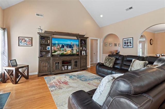 117 Chandler Drive, Lexington, NC 27295