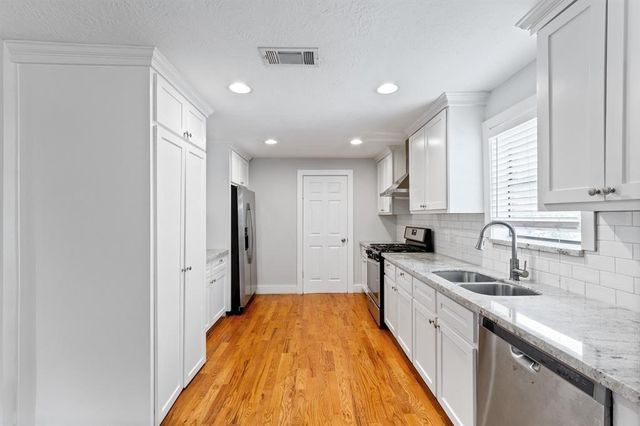 1305 Idylwild Street, Houston, TX 77009