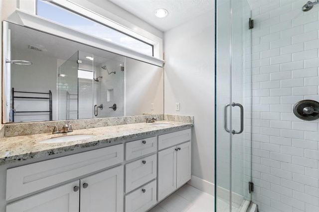 1305 Idylwild Street, Houston, TX 77009