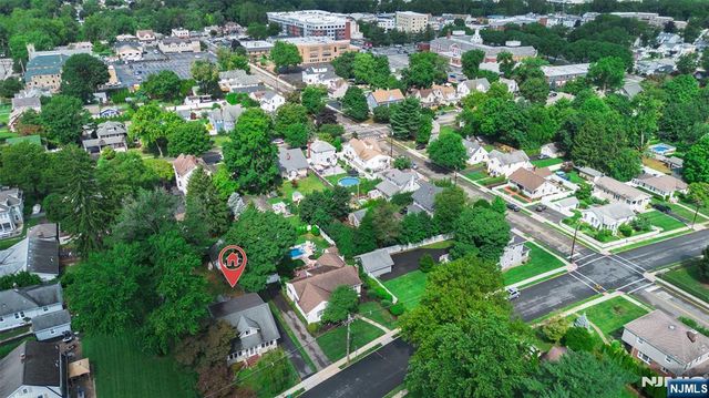 322 Romain Avenue, Pompton Lakes, NJ 07442