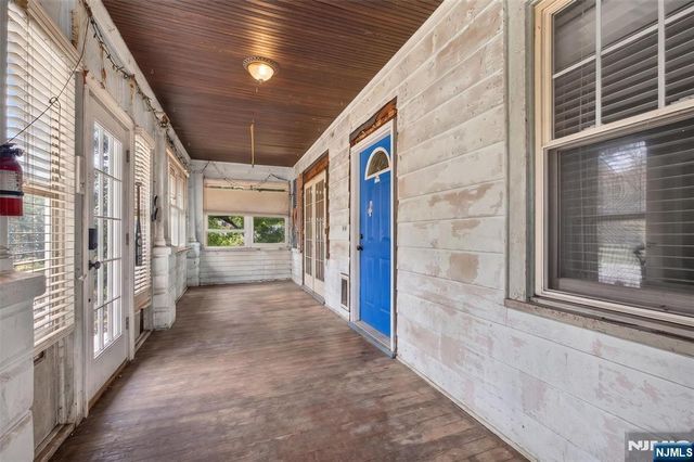 322 Romain Avenue, Pompton Lakes, NJ 07442