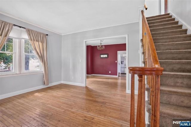 322 Romain Avenue, Pompton Lakes, NJ 07442