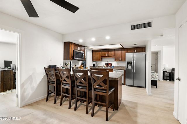 1177 E REDFIELD Road, Tempe, AZ 85283