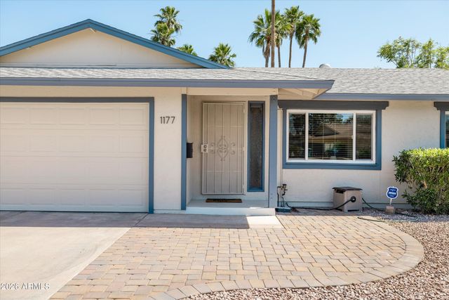 1177 E REDFIELD Road, Tempe, AZ 85283