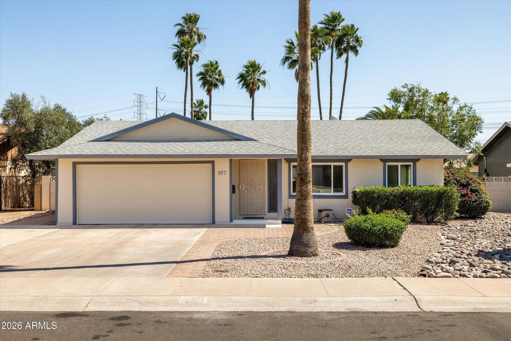 1177 E REDFIELD Road, Tempe, AZ 85283