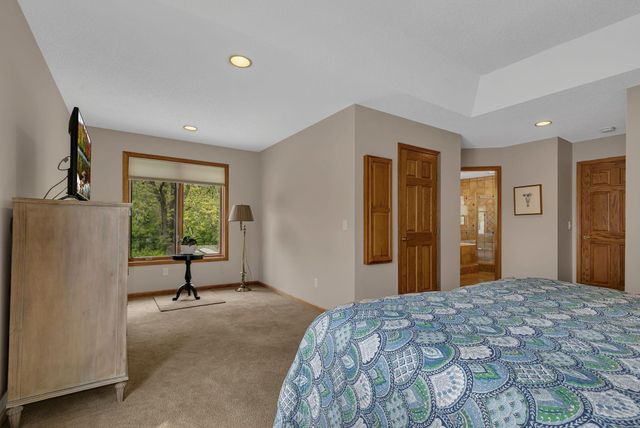 1070 Sunwood Park Lane, Waite Park, MN 56387