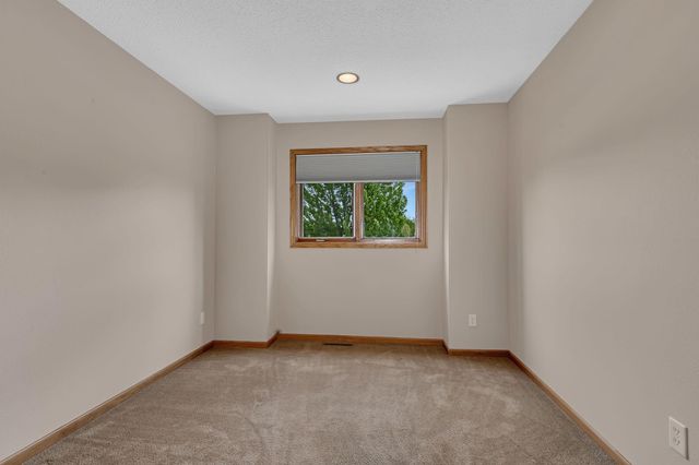 1070 Sunwood Park Lane, Waite Park, MN 56387