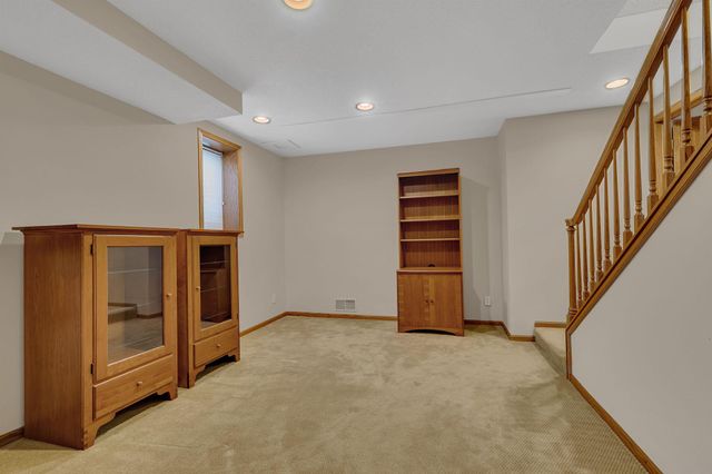 1070 Sunwood Park Lane, Waite Park, MN 56387