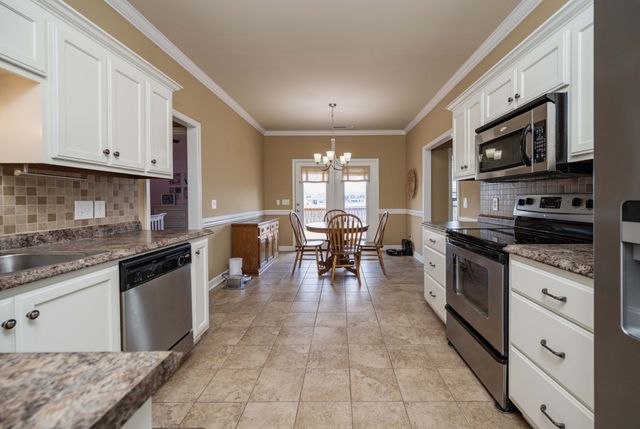 120 Oak Knoll Court, Murfreesboro, TN 37127