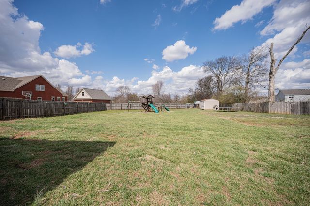 120 Oak Knoll Court, Murfreesboro, TN 37127