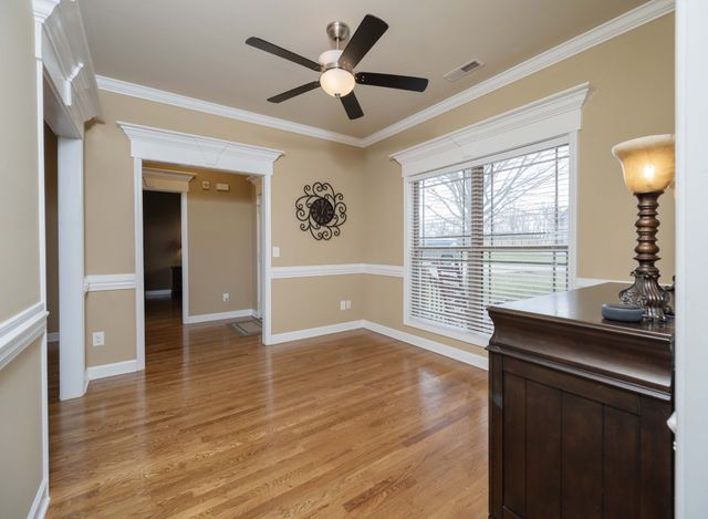 120 Oak Knoll Court, Murfreesboro, TN 37127