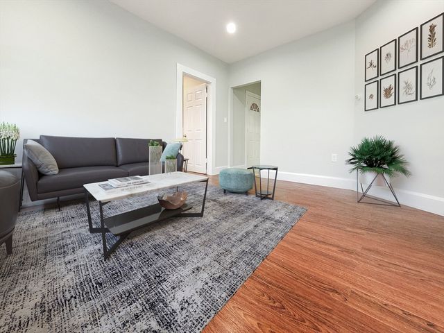 42-44 Fenton Street 44 - 1, Boston, MA 02122