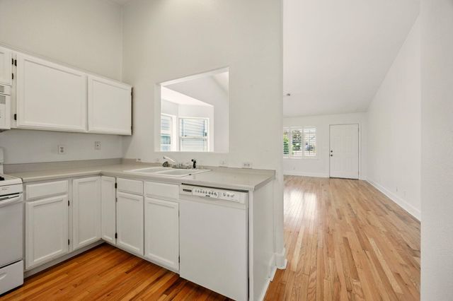 138 Crocker Street, Ashland, OR 97520