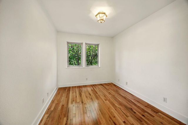 138 Crocker Street, Ashland, OR 97520