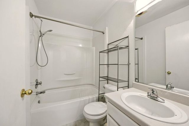 138 Crocker Street, Ashland, OR 97520