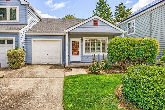 138 Crocker Street, Ashland, OR 97520