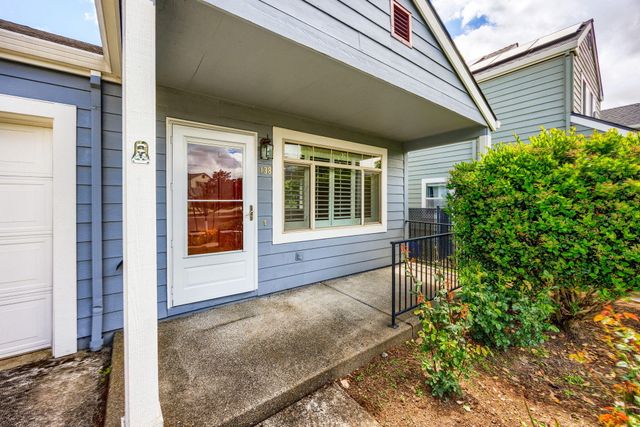 138 Crocker Street, Ashland, OR 97520