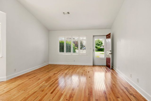 138 Crocker Street, Ashland, OR 97520
