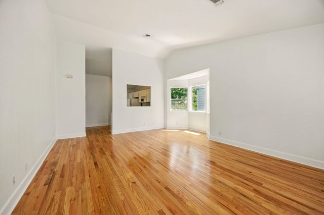 138 Crocker Street, Ashland, OR 97520
