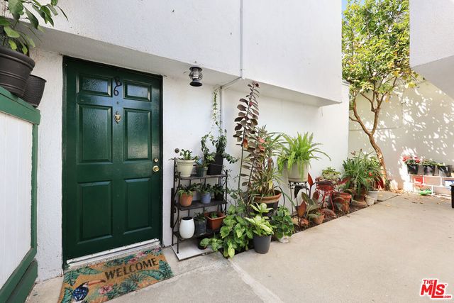 500 S 6th Street, Montebello, CA 90640