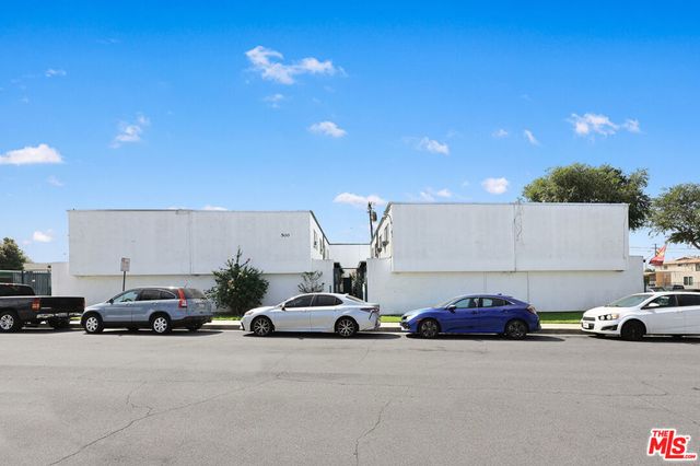 500 S 6th Street, Montebello, CA 90640