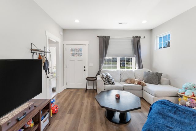 1417 E 50th Street, Chattanooga, TN 37407