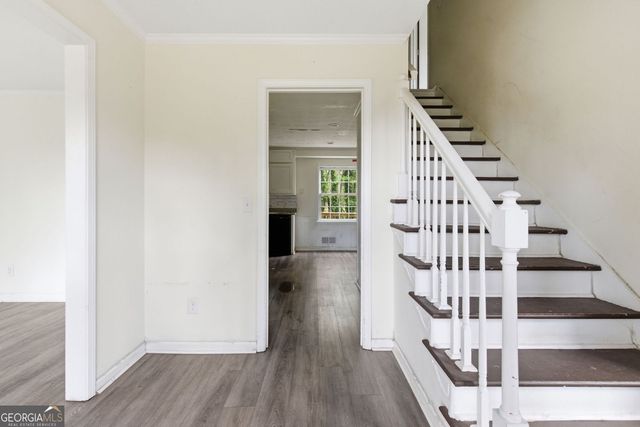 532 Valley Woods Circle SE, Conyers, GA 30094