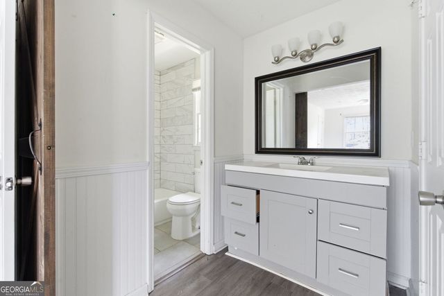 532 Valley Woods Circle SE, Conyers, GA 30094