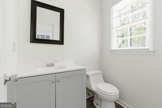 532 Valley Woods Circle SE, Conyers, GA 30094