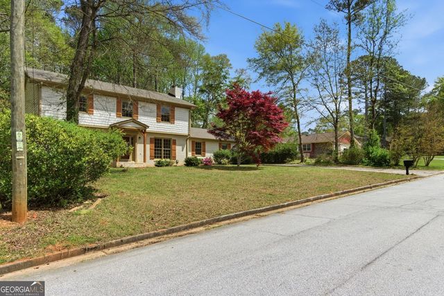532 Valley Woods Circle SE, Conyers, GA 30094