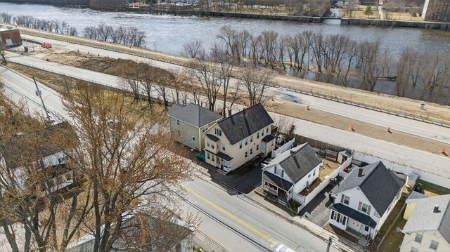 508-510 Lakeview Ave, Lowell, MA 01850