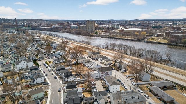 508-510 Lakeview Ave, Lowell, MA 01850