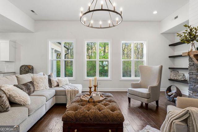 1058 Lawshe Road, Senoia, GA 30276