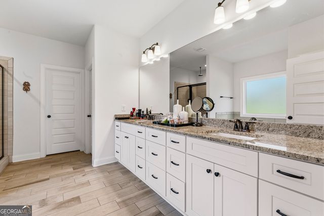 1058 Lawshe Road, Senoia, GA 30276