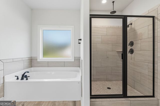 1058 Lawshe Road, Senoia, GA 30276