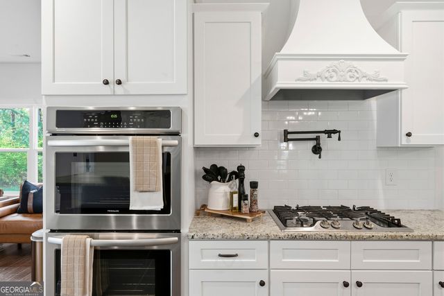 1058 Lawshe Road, Senoia, GA 30276