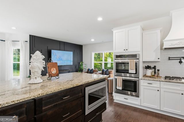 1058 Lawshe Road, Senoia, GA 30276