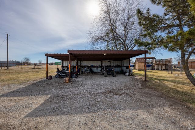 1290 Sweet Springs Road, Weatherford, TX 76088
