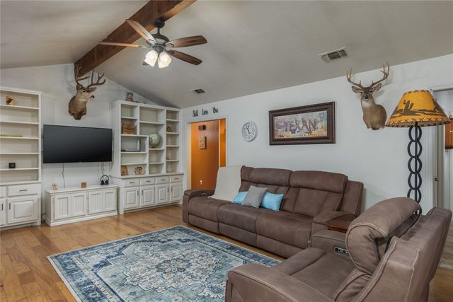 1290 Sweet Springs Road, Weatherford, TX 76088