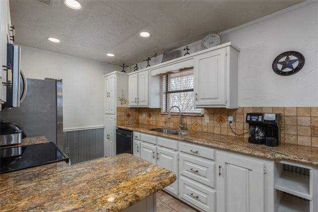 1290 Sweet Springs Road, Weatherford, TX 76088