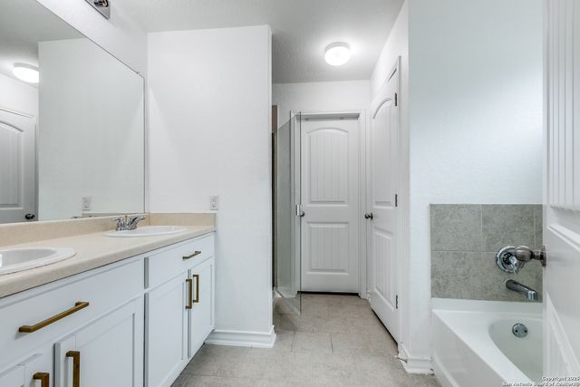 13415 Drop Seed, San Antonio, TX 78254