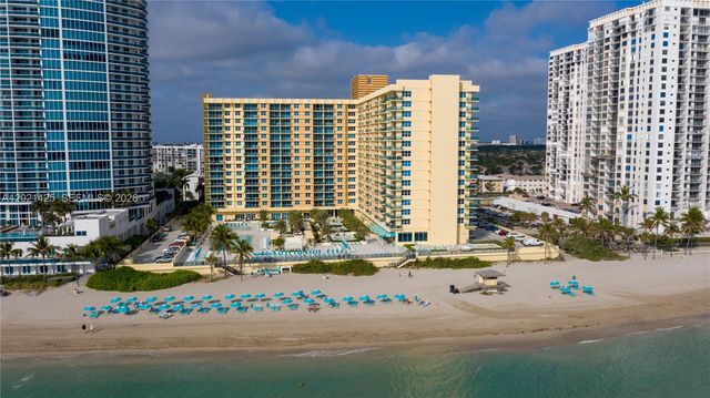 2501 S Ocean Dr PH17, Hollywood, FL 33019