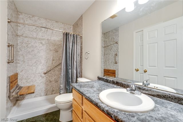 4046 Lindbergh Avenue NW, Canton, OH 44718