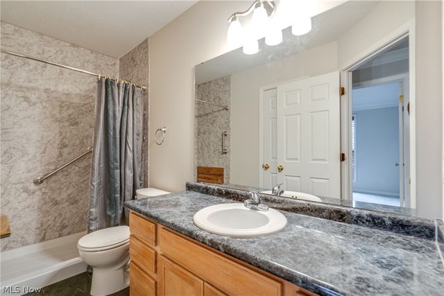 4046 Lindbergh Avenue NW, Canton, OH 44718