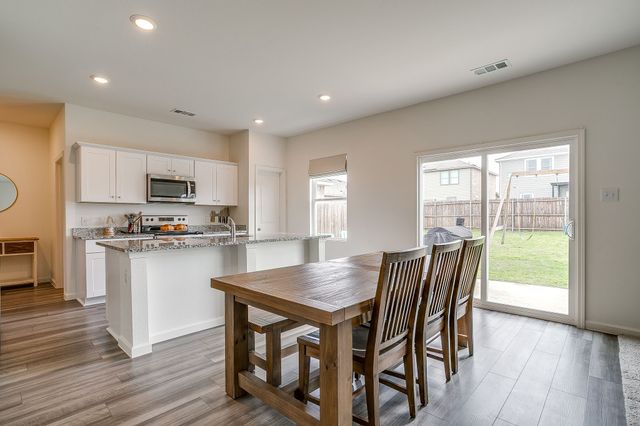 8300 Stovepipe Drive, Fort Worth, TX 76179