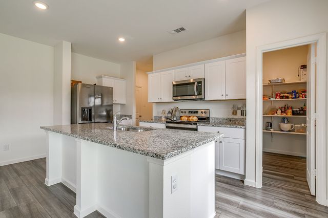 8300 Stovepipe Drive, Fort Worth, TX 76179