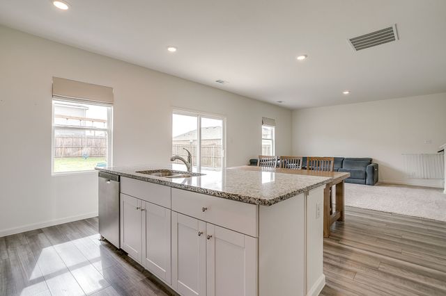 8300 Stovepipe Drive, Fort Worth, TX 76179