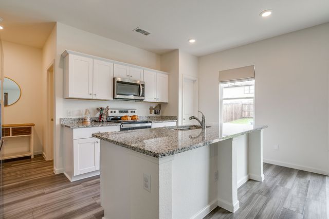 8300 Stovepipe Drive, Fort Worth, TX 76179