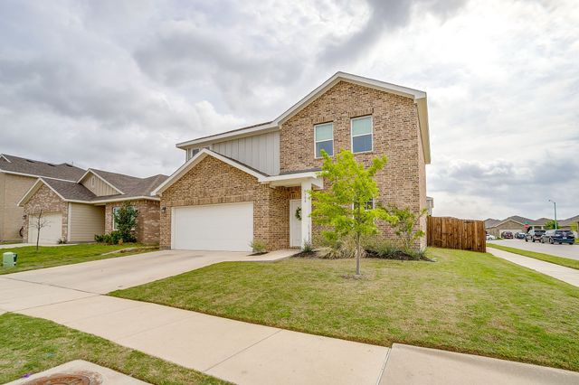 8300 Stovepipe Drive, Fort Worth, TX 76179